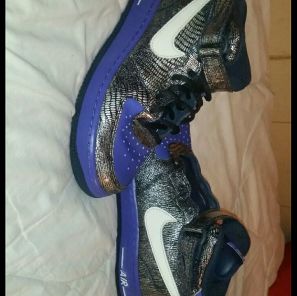 Nike shoes 6Y - Picture 1 of 5